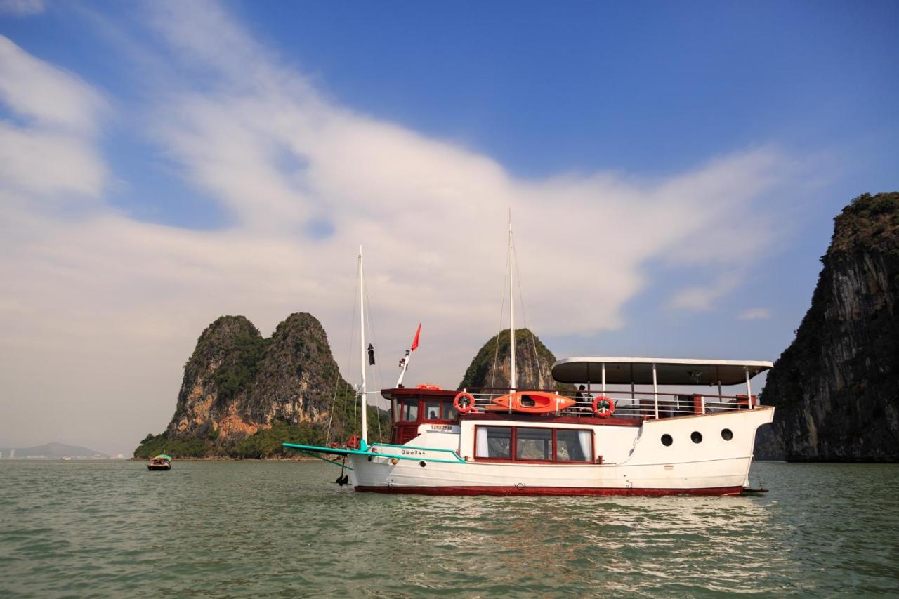 Hotel L'Azalee Cruise Halong Hạ Long Exterior foto